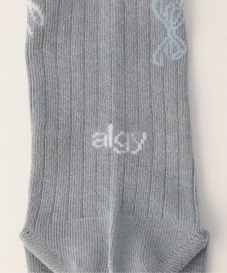女孩風Logo高筒襪
