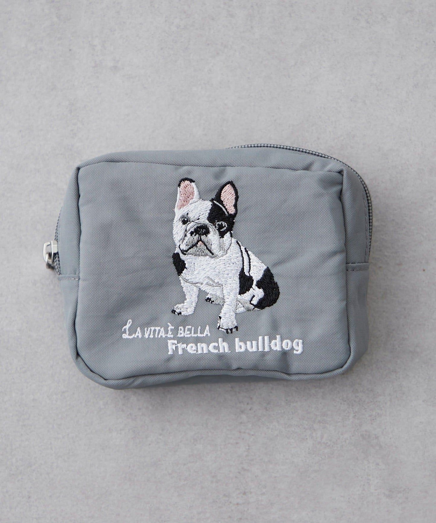 アニマル刺繍ポーチ