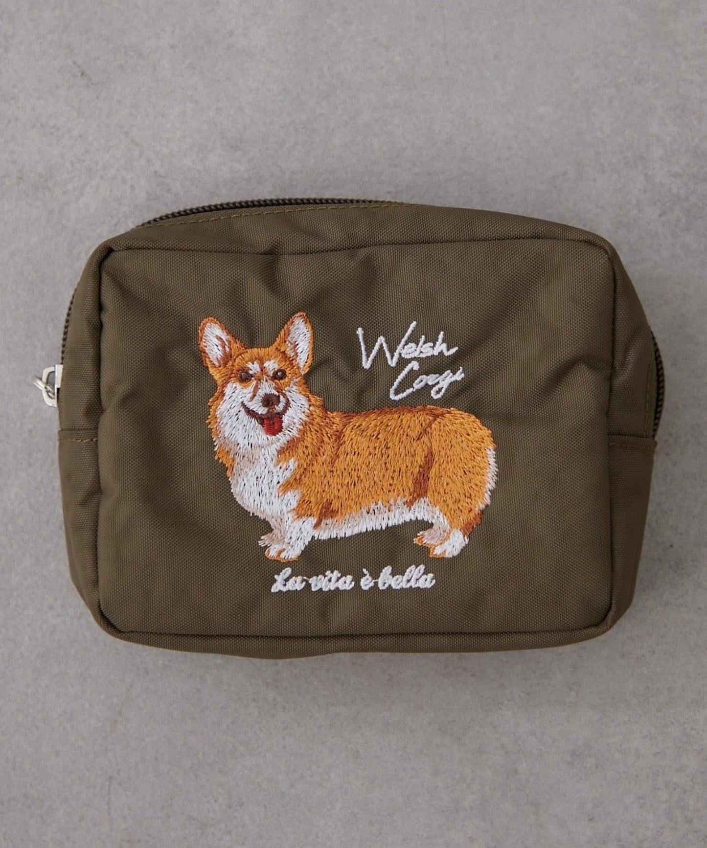 アニマル刺繍ポーチ