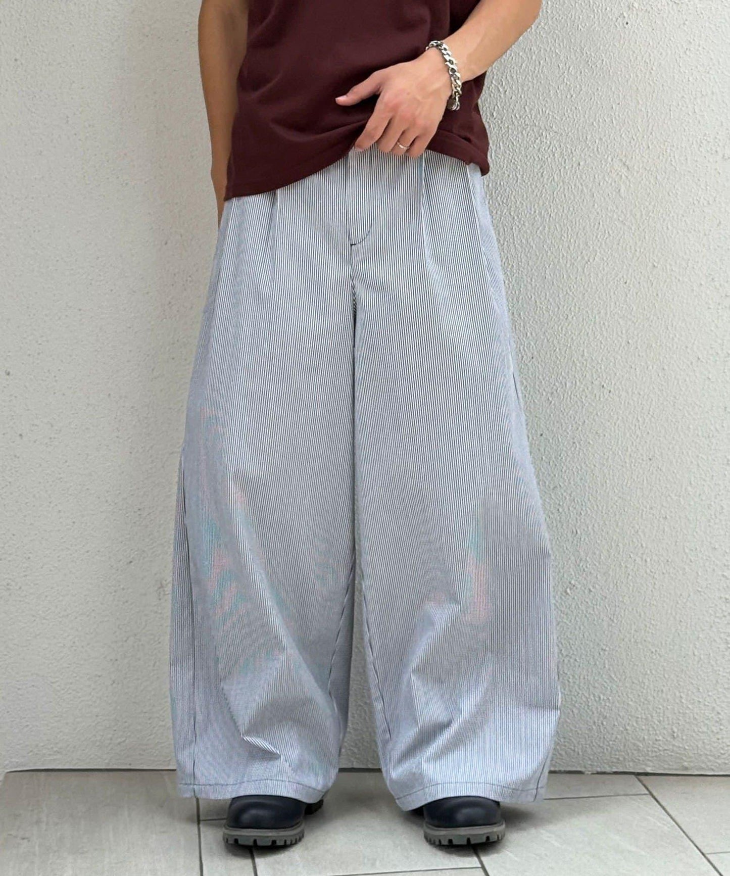 ストライプスーパーワイドパンツ