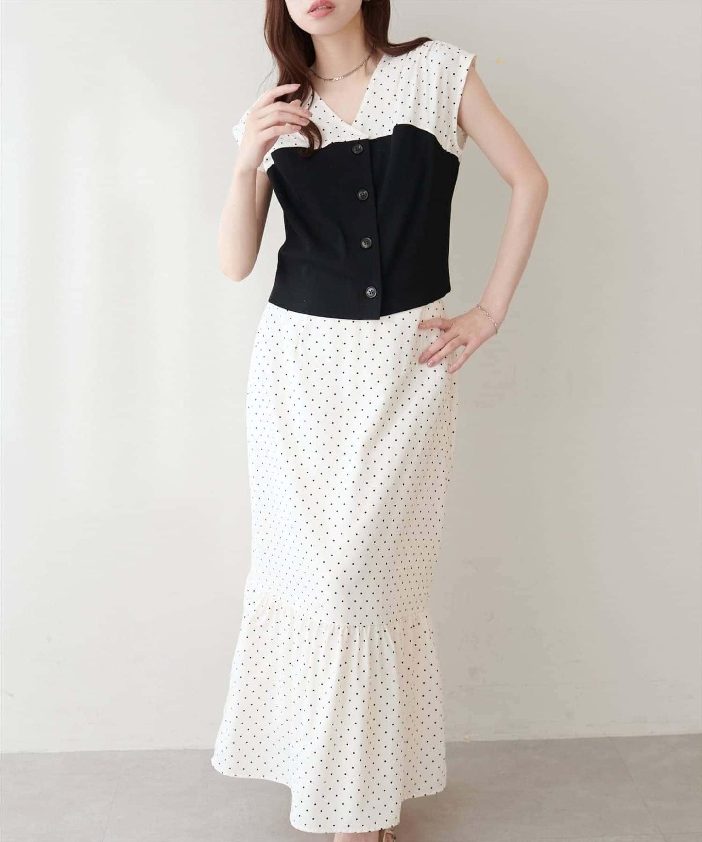 natural couture 異材質拼接上衣×褶皺半身裙套裝