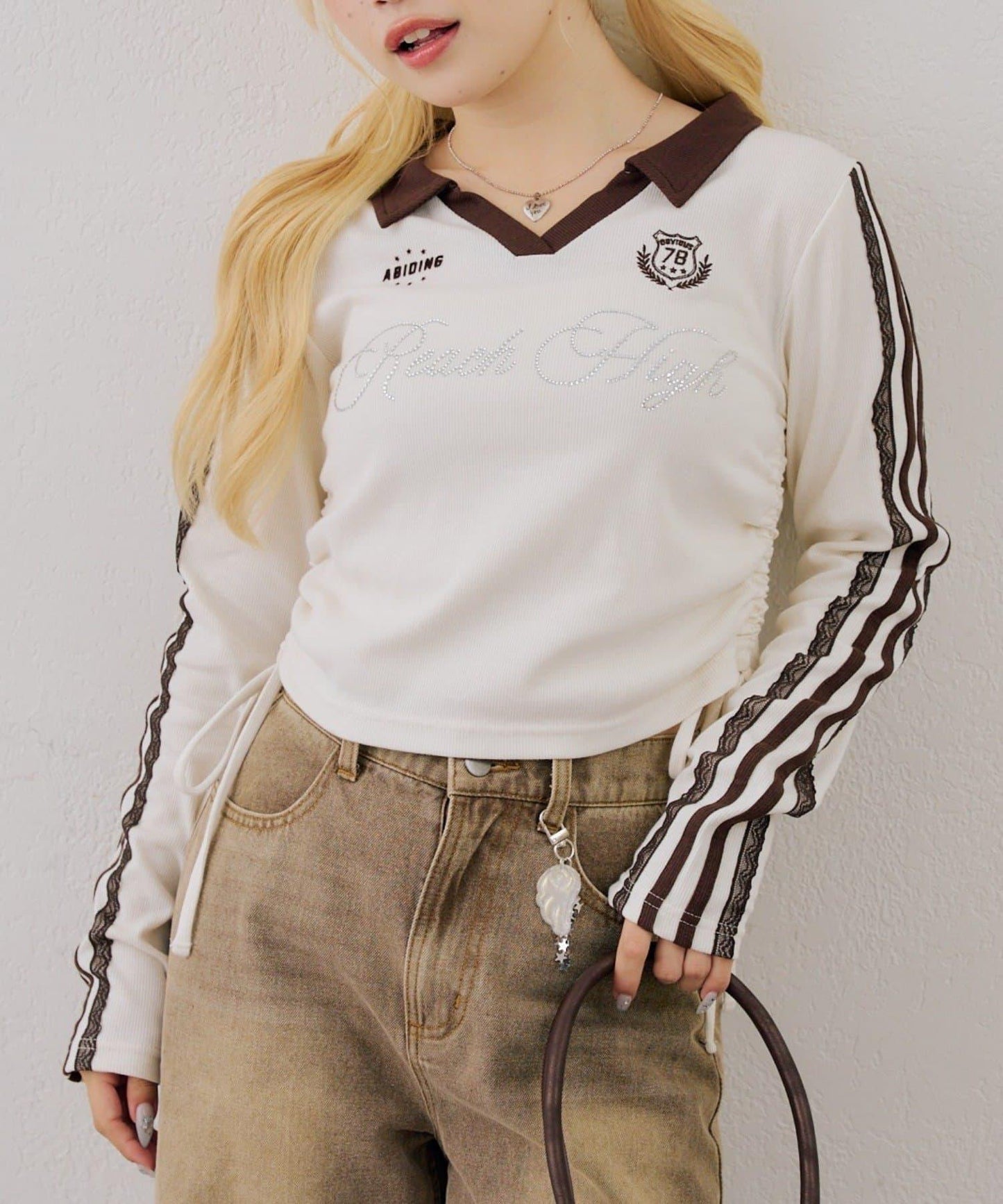 配色襟キラキラロゴサイドドロストTee