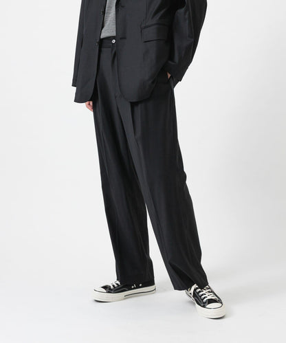 new basic WOOL SILK TAPERED SLACKS