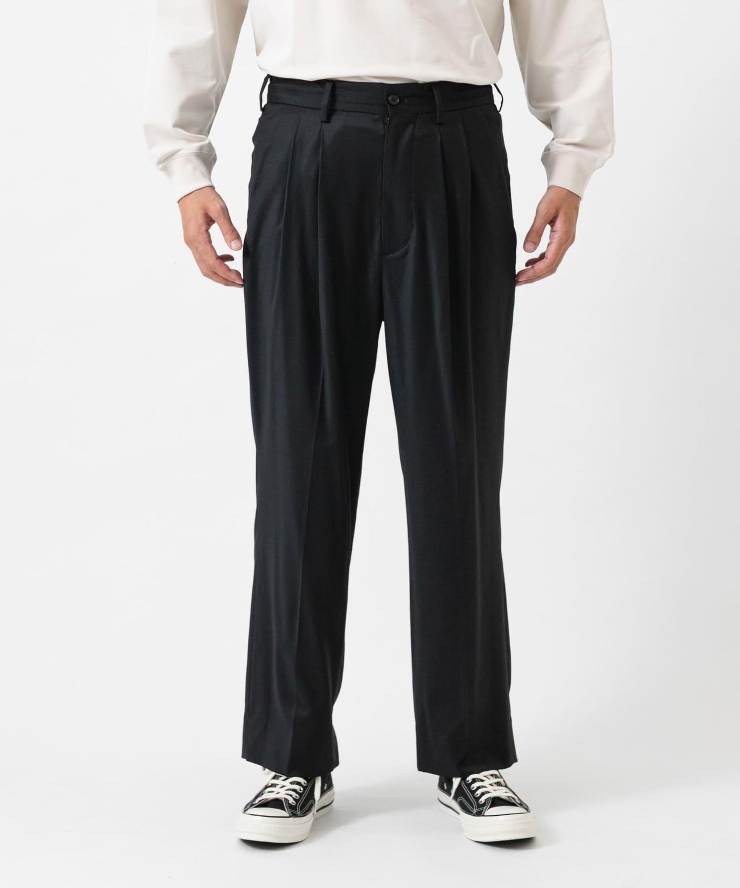 new basic WOOL SILK TAPERED SLACKS
