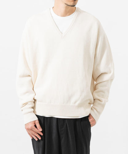 new basic WASHI WOOL V-NECK KNIT