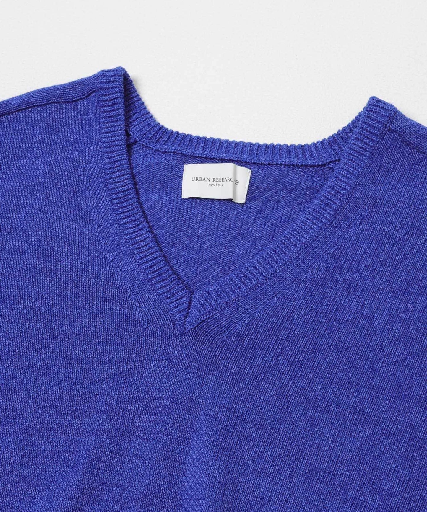 new basic WASHI WOOL V-NECK KNIT