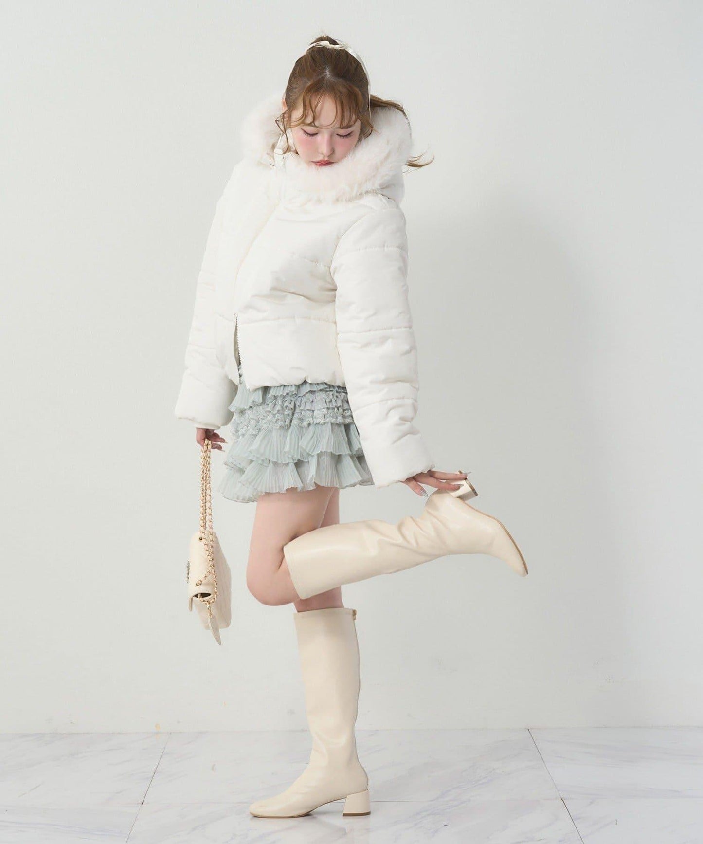 NICE CLAUP 2026冬季款 短款人造毛領人造羽絨服 女