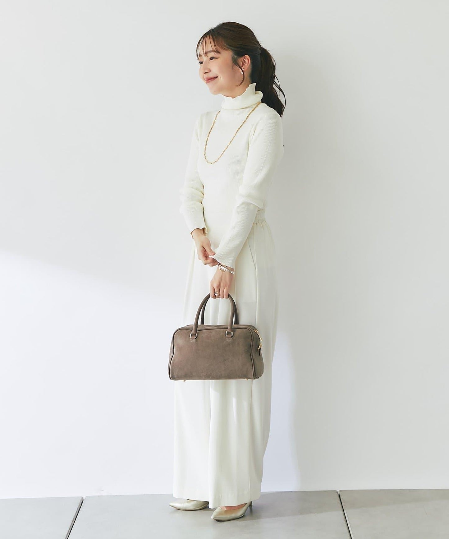 La boutique BonBon 羅紋圓領套頭衫 彈力 羅紋針織 基礎款 簡約 圓領 針織衫 女