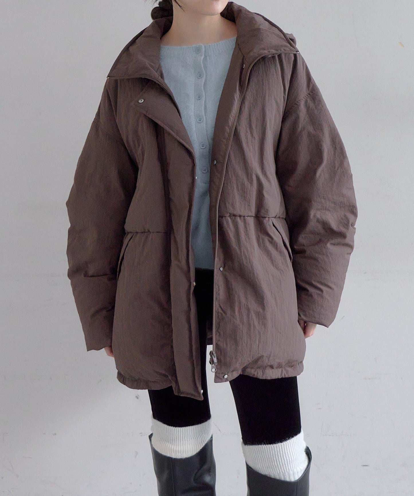 SHENERY 蓬鬆廓形連帽羽絨服 2026冬季新款 防潑水防紫外線 寬鬆保暖女士外套
