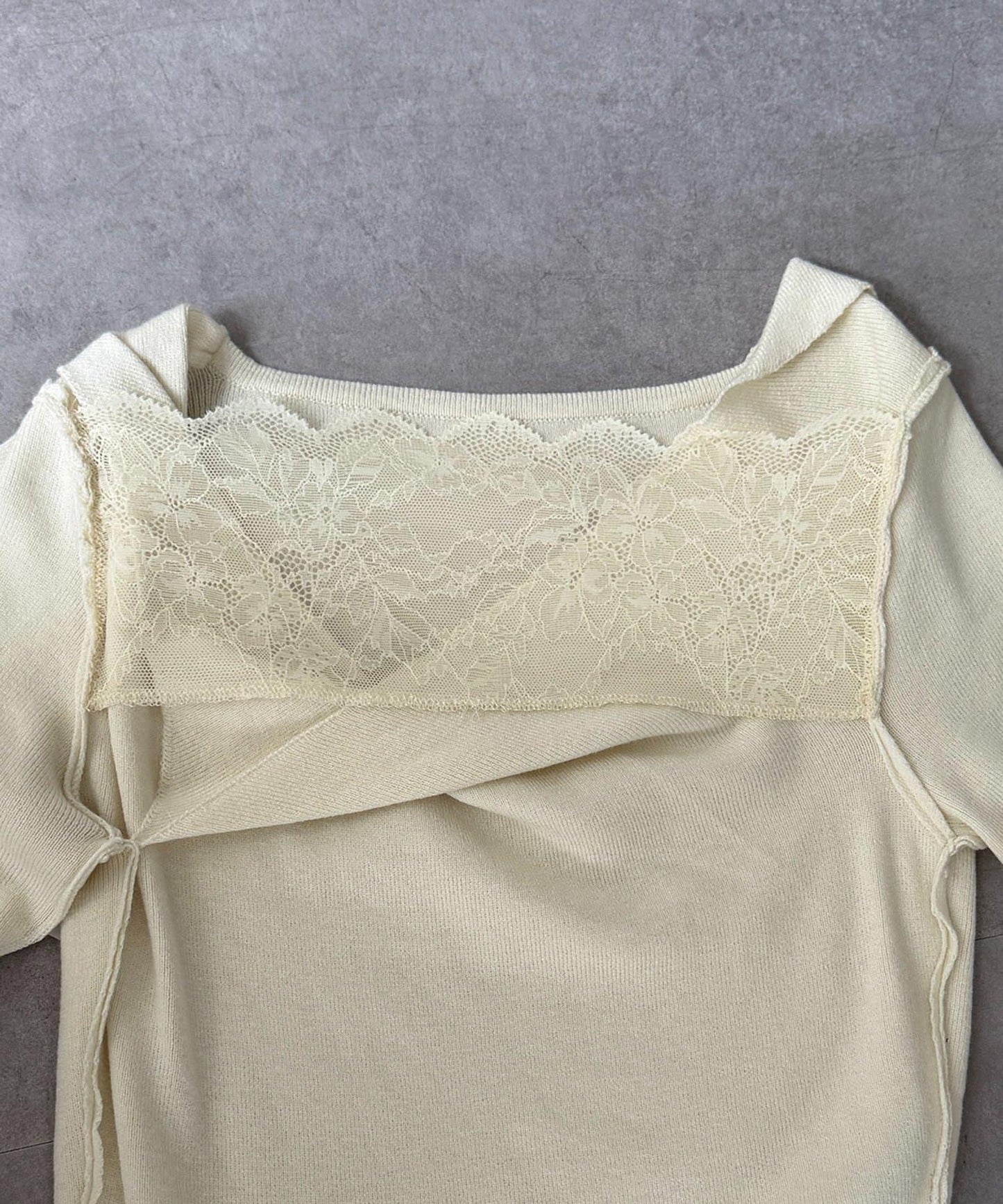 Thevon. 蕾絲拼接垂墜針織衫 女士 秋季約會通勤休閒百搭針織上衣