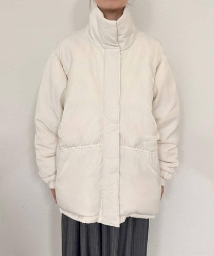 Omekashi 菲布里爾怪獸羽絨服 寬鬆廓形 啞光質感 80%羽絨 20%羽毛 夾克