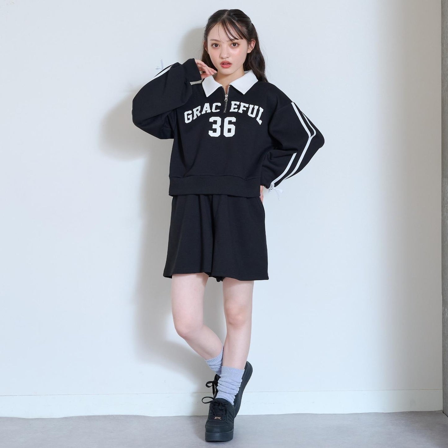 【7days】ハーフジップセットアップ
