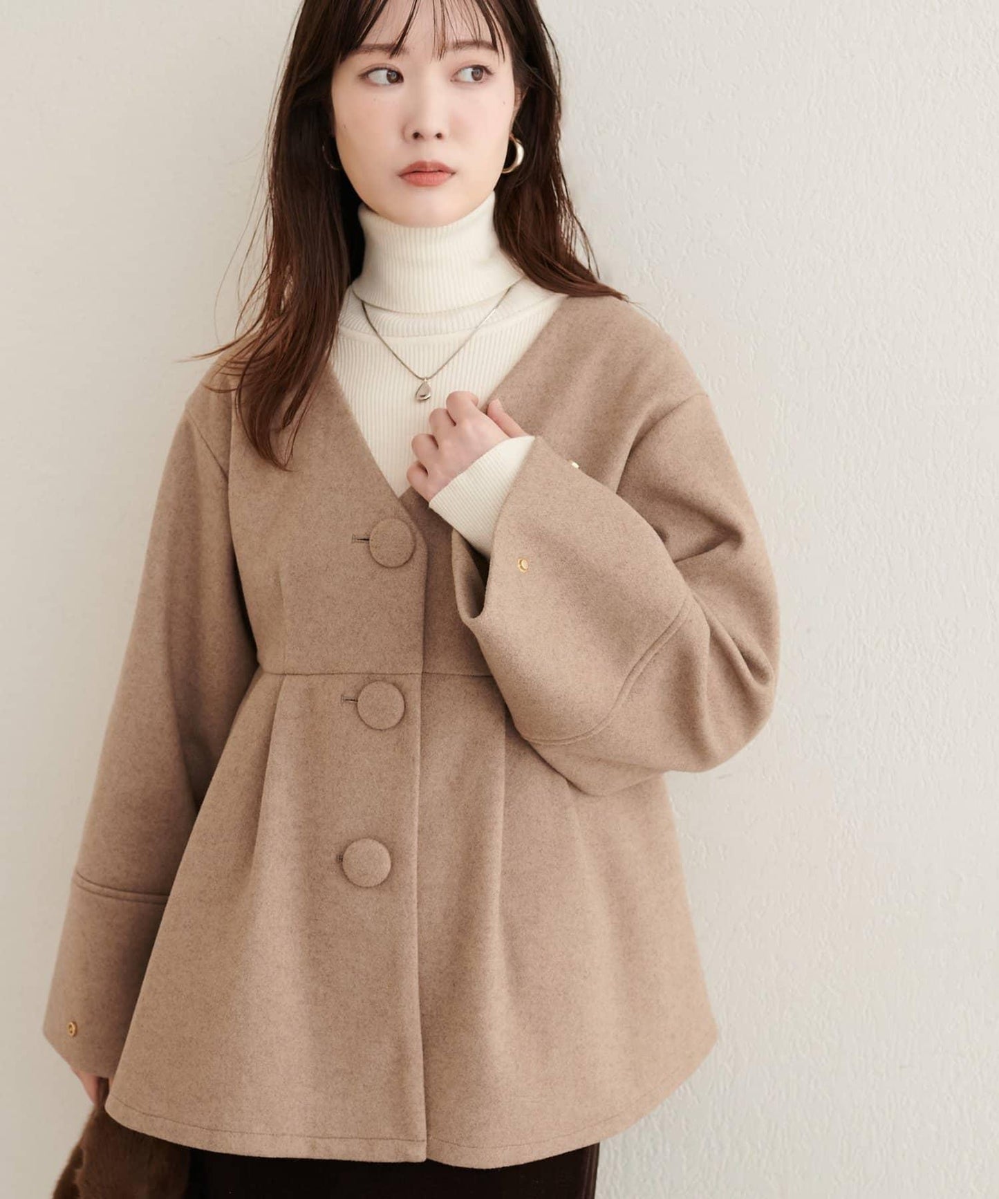 natural couture くるみ釦ペプラムジャケット