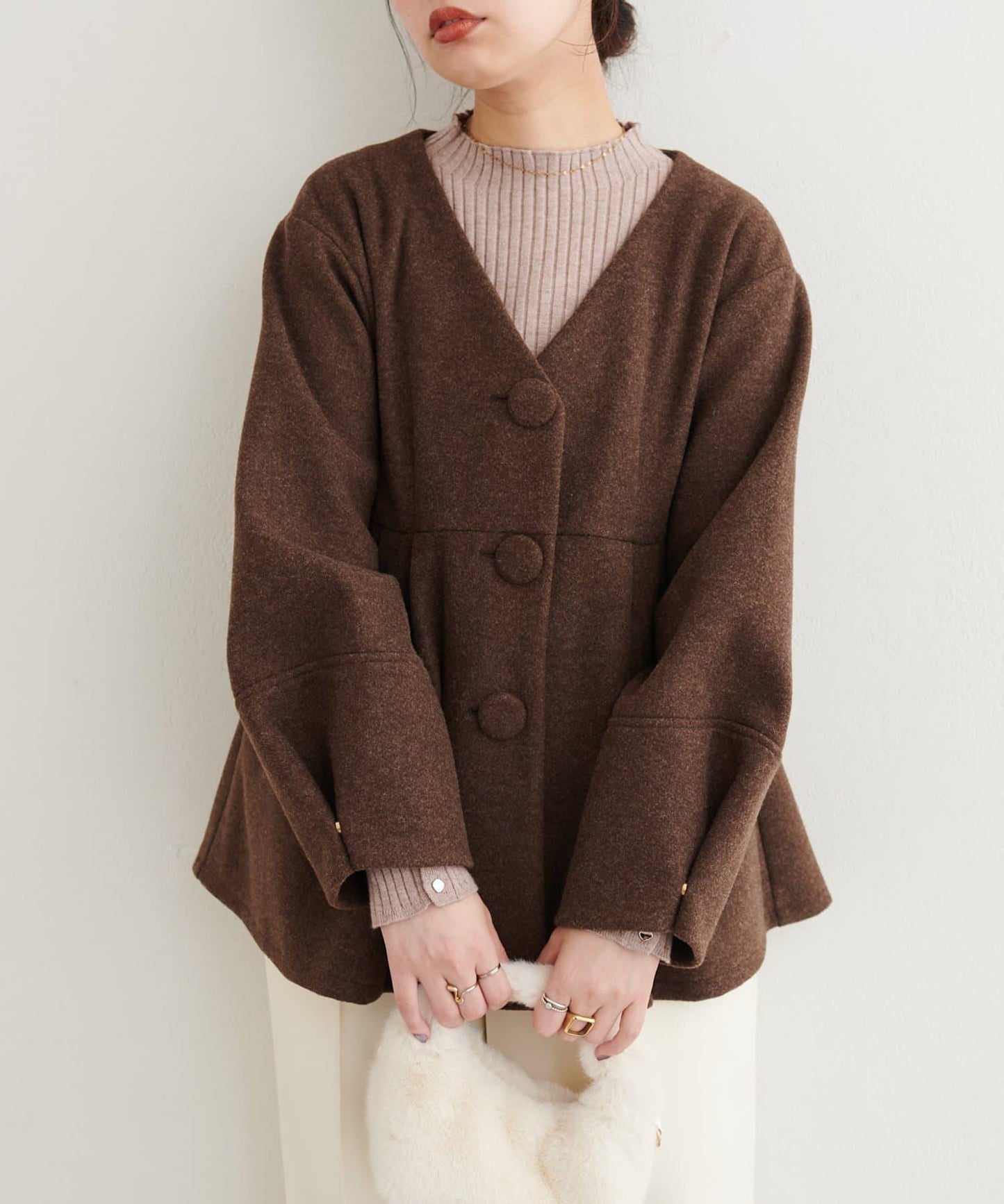 natural couture くるみ釦ペプラムジャケット