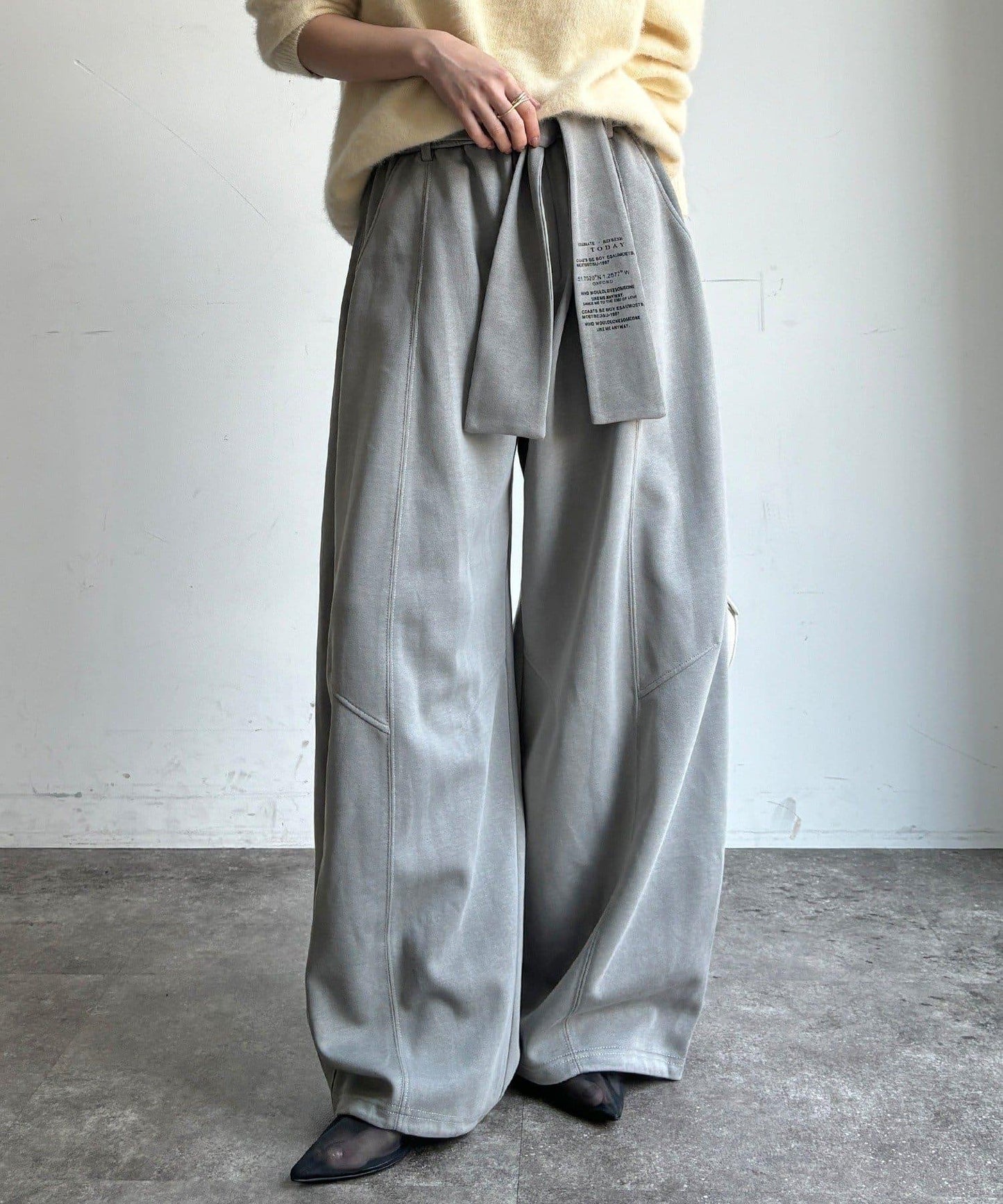 【WEB限定】ベルト付スウェットパンツ