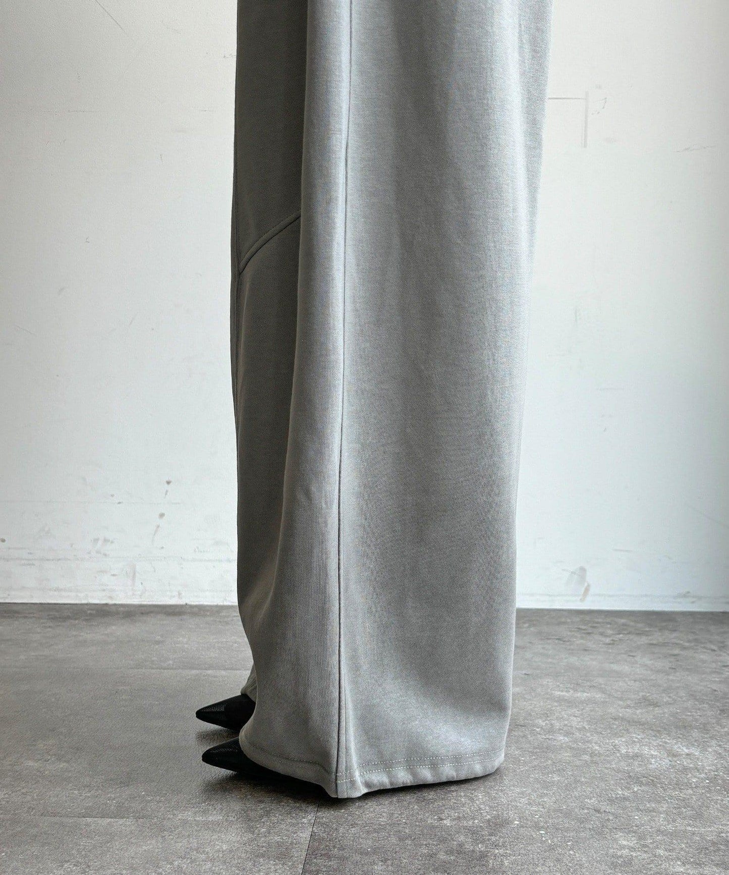 【WEB限定】ベルト付スウェットパンツ