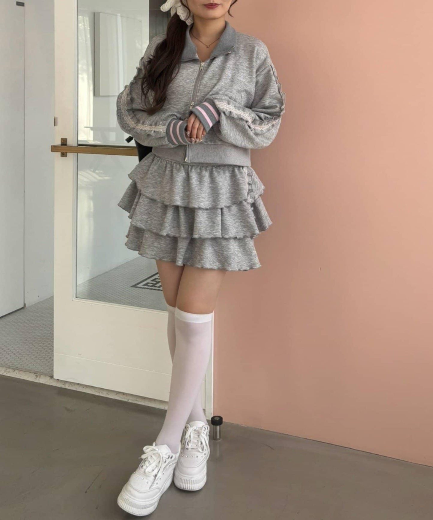 NICE CLAUP 閃亮Logo高領拉鍊夾克 運動外套 女 滌綸混紡