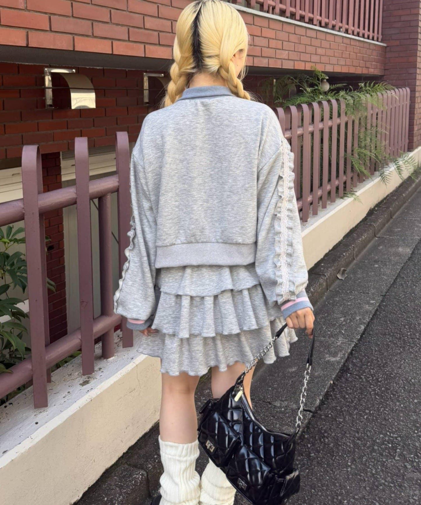 NICE CLAUP 閃亮Logo高領拉鍊夾克 運動外套 女 滌綸混紡