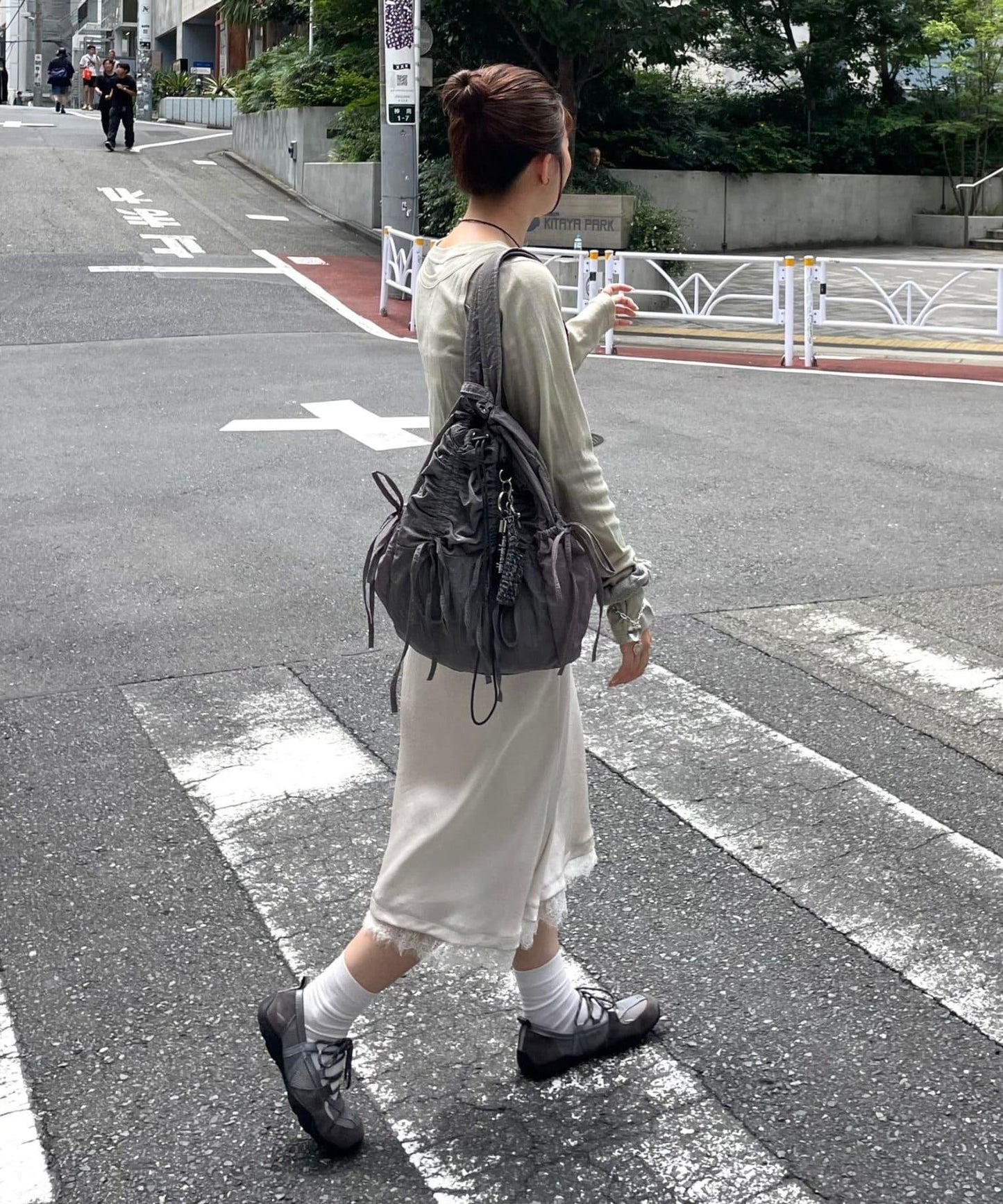 COLONY 2139 fuyuka企劃 超輕防潑水抽繩揹包 尼龍材質 多色可選