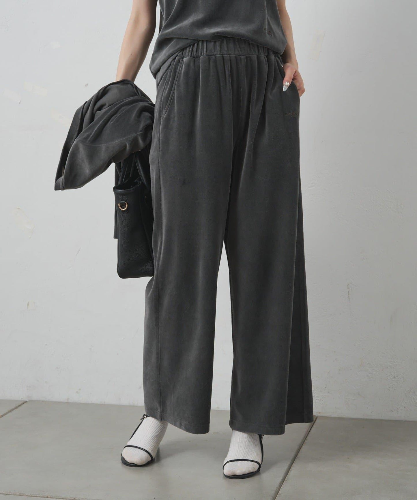 PUAL CE CIN 2026 AW VINTAGE REBELLION系列 棉質混紡羅紋刺繡休閒長褲