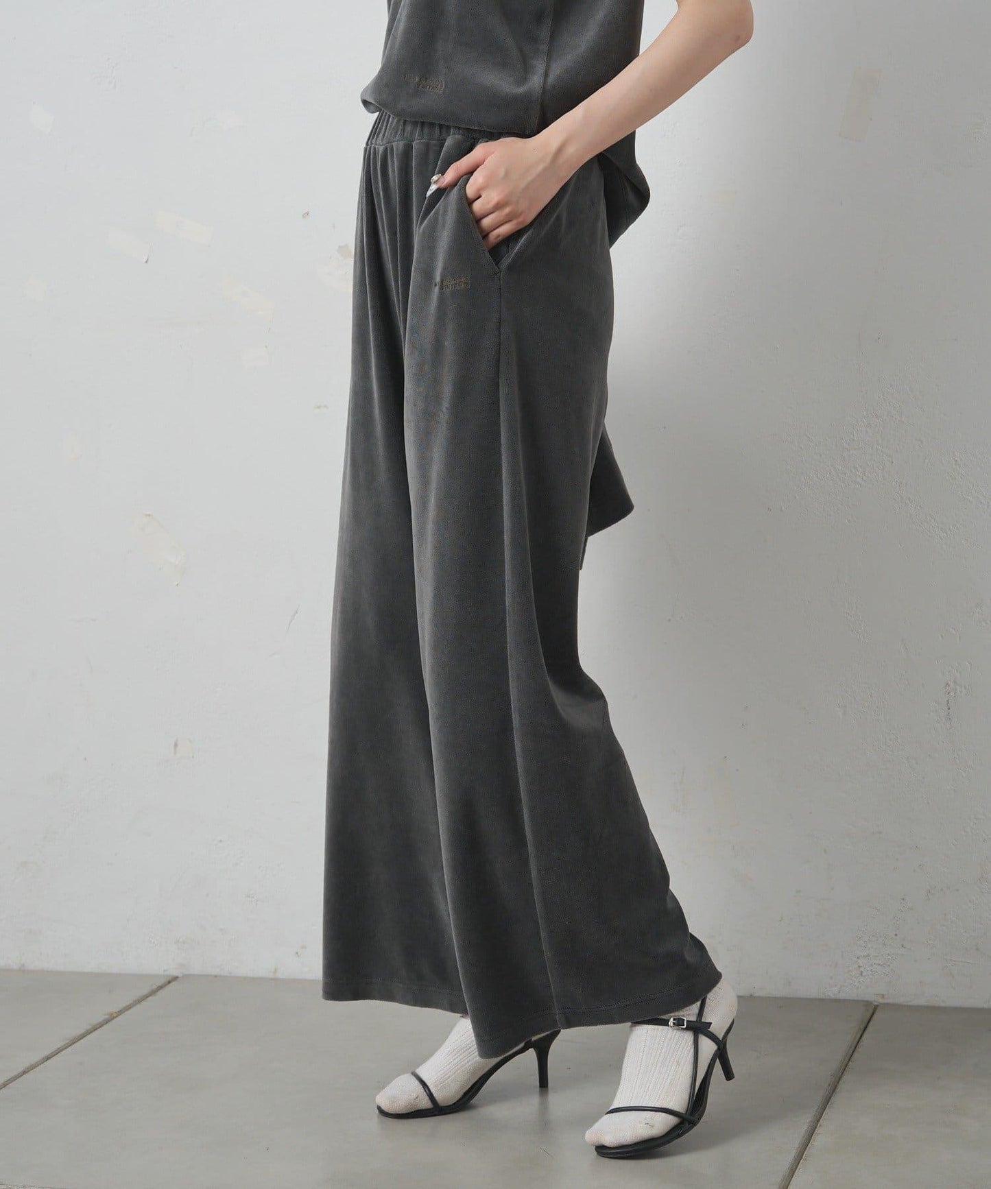 PUAL CE CIN 2026 AW VINTAGE REBELLION系列 棉質混紡羅紋刺繡休閒長褲