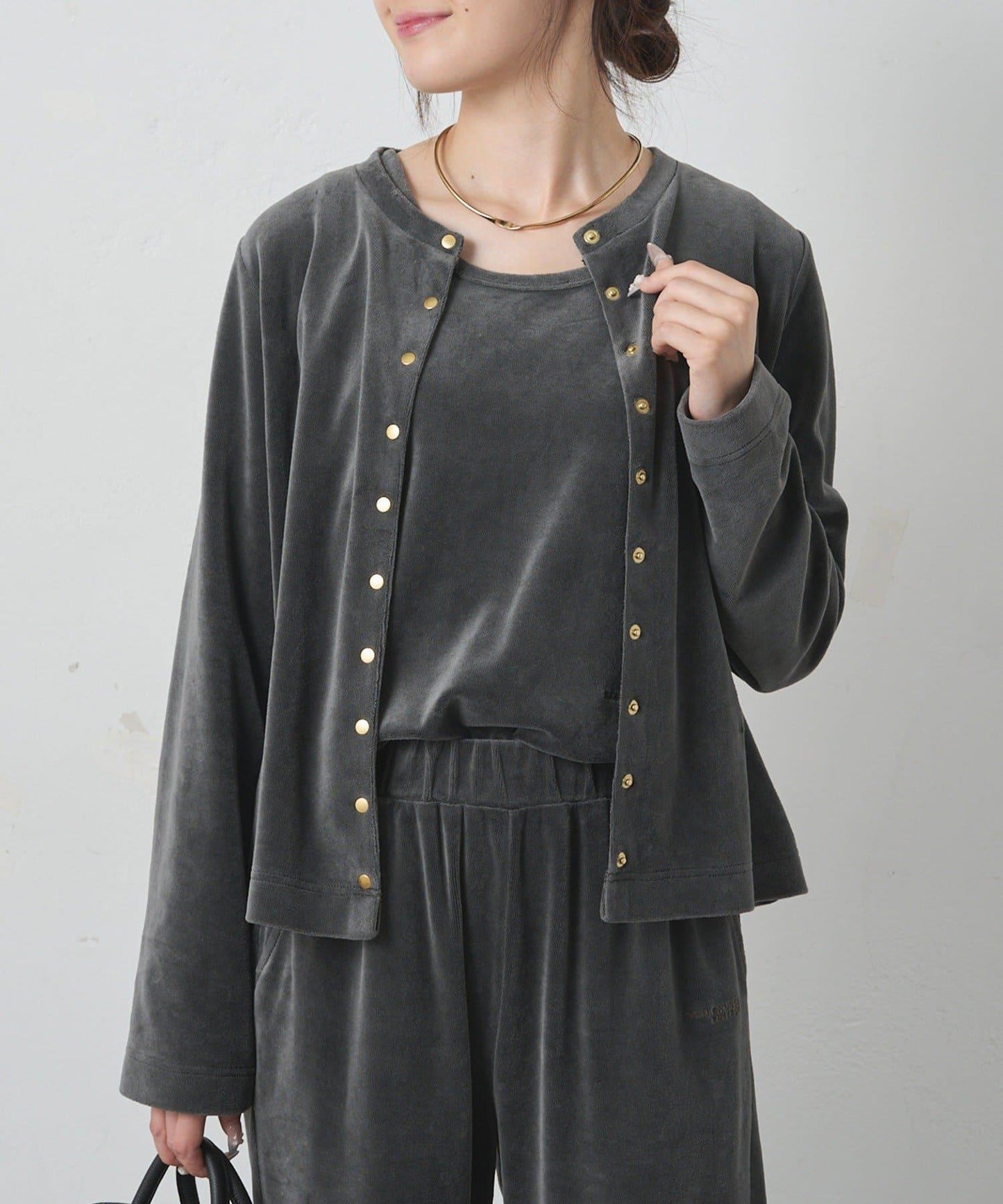 PUAL CE CIN 2026 AW VINTAGE REBELLION 系列 復古燈芯絨圓領短款開衫 純棉混紡