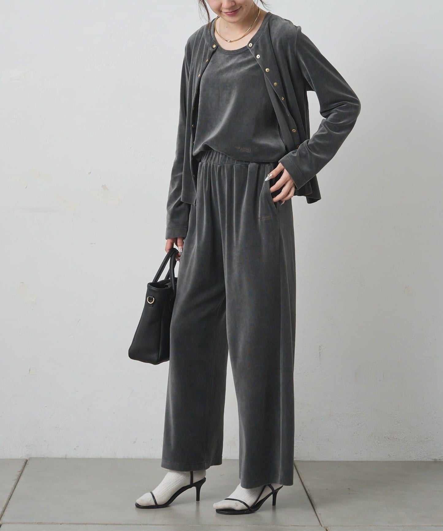 PUAL CE CIN 2026 AW VINTAGE REBELLION 系列 復古燈芯絨圓領短款開衫 純棉混紡