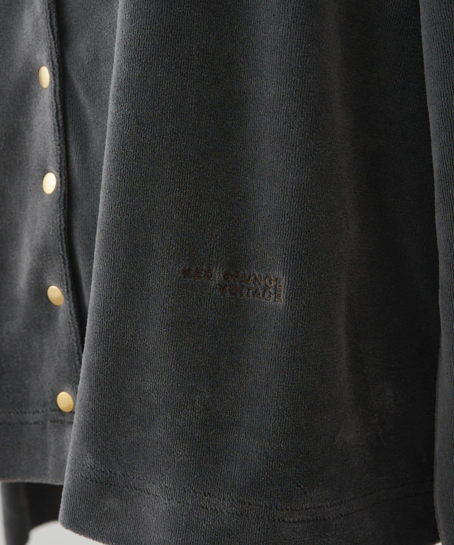 PUAL CE CIN 2026 AW VINTAGE REBELLION 系列 復古燈芯絨圓領短款開衫 純棉混紡