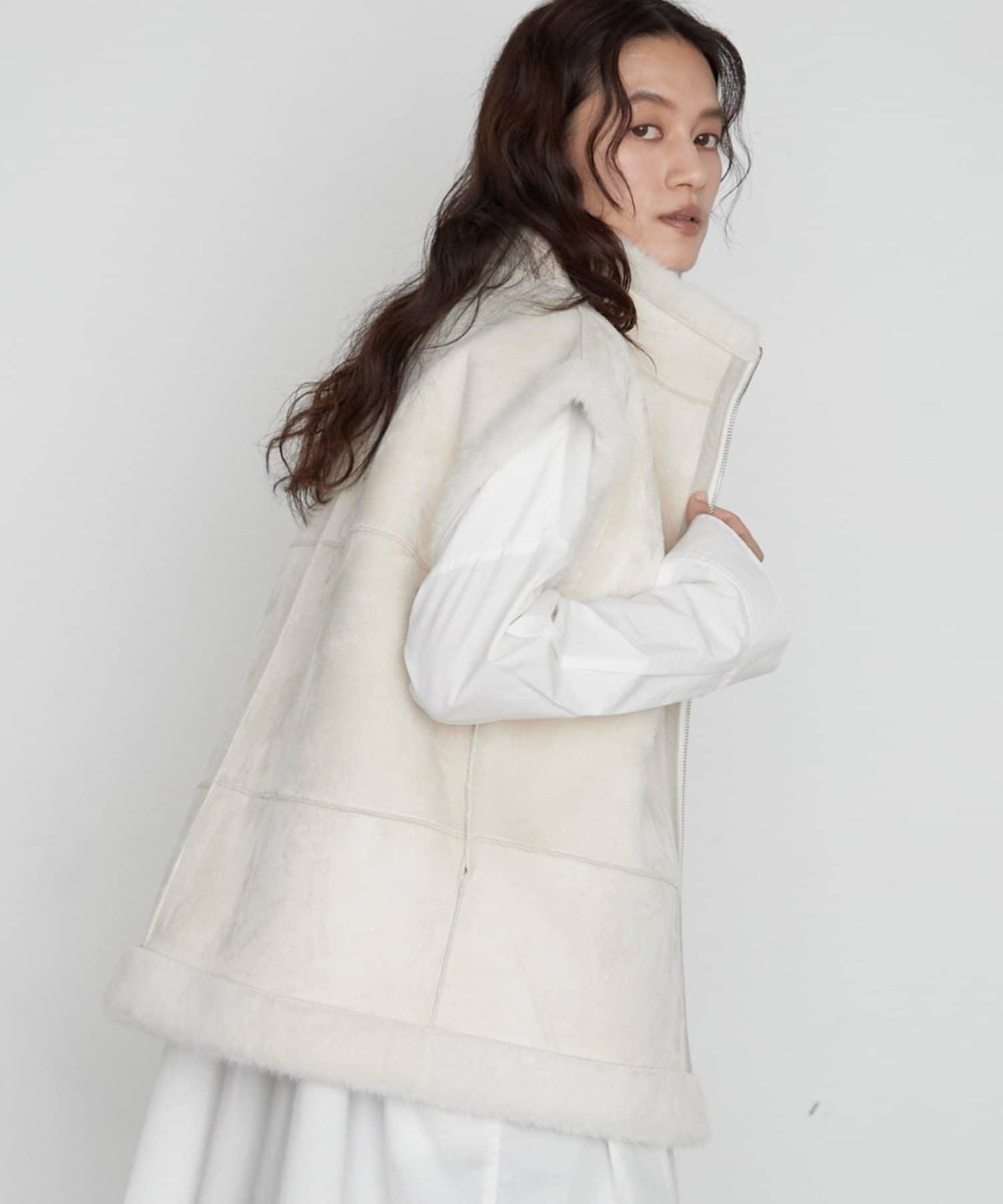 LOUNGEDRESS 雙面仿皮草馬甲