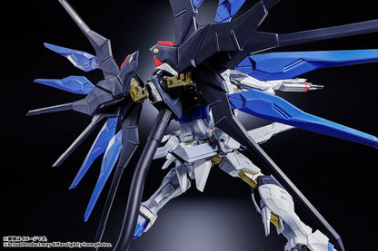機動戰士高達SEED DESTINY ABSOLUTE ACT 強襲自由高達 塗裝完成品 約185mm ABS/PVC