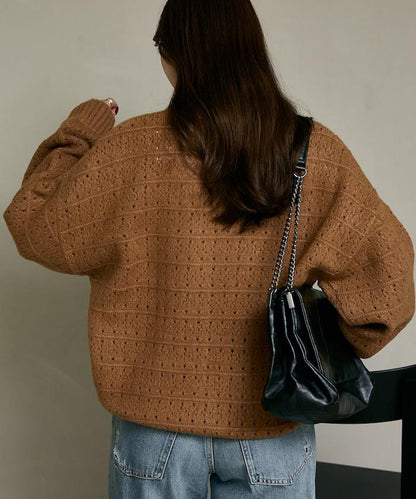 別注 アイレット Vネック ロゴ ニット　限定展開