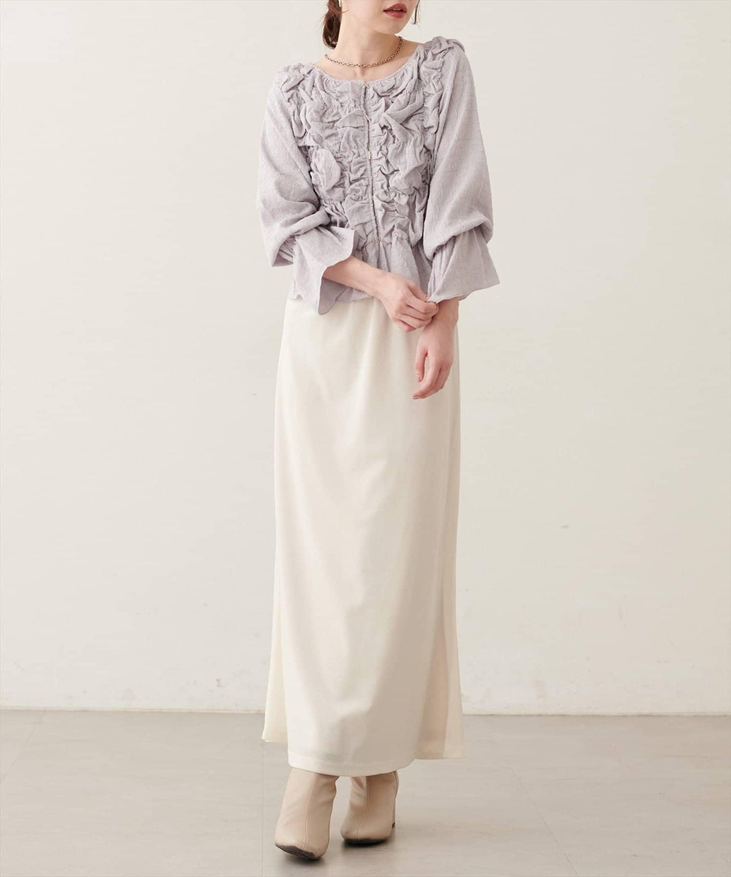 natural couture 2026AW 飄逸透膚感燈芯絨窄身半裙
