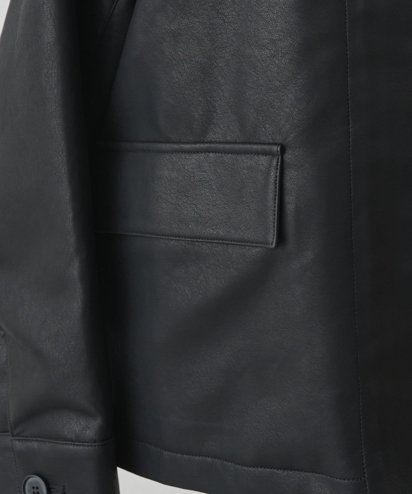 PUAL CE CIN VINTAGE REBELLION 系列 翻蓋領人造皮革夾克