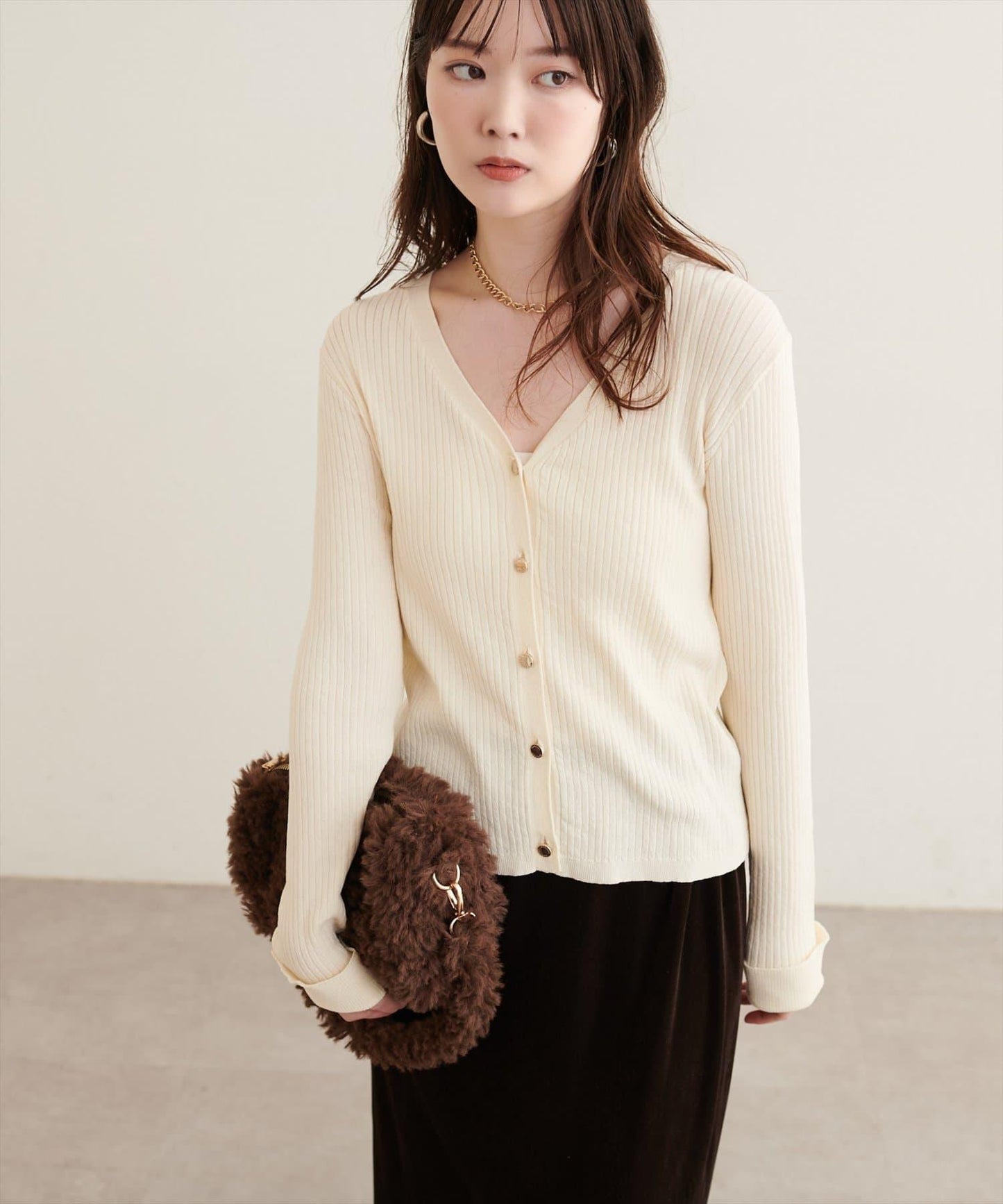 natural couture 接觸冷感 V領開衫 羅紋針織 環保防紫外線 彈力 涼感"}