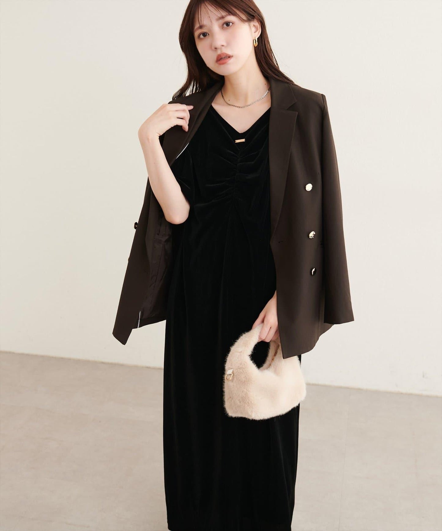 natural couture 褶皺燈芯絨五分袖連衣裙