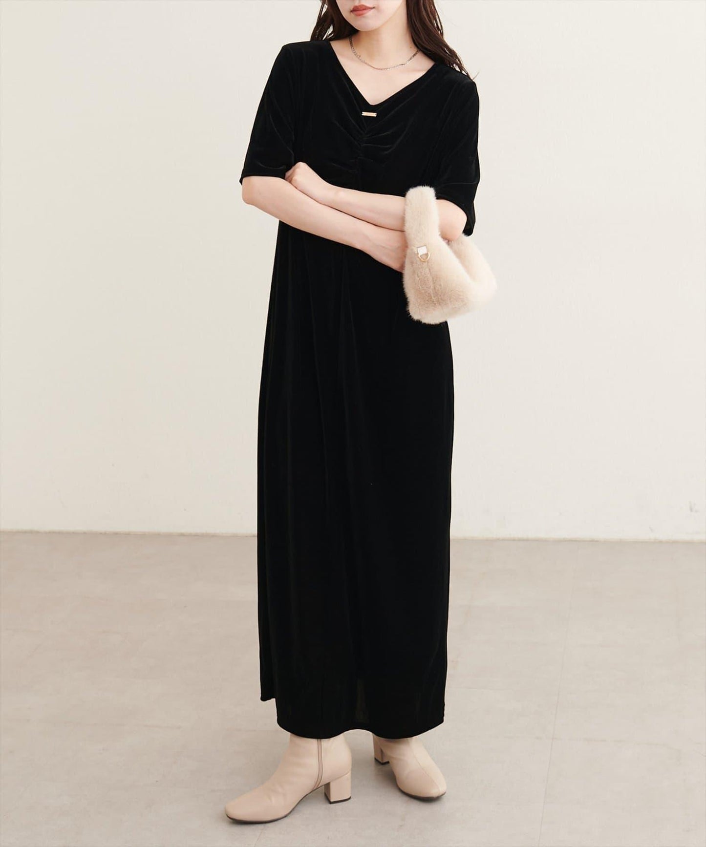 natural couture 褶皺燈芯絨五分袖連衣裙