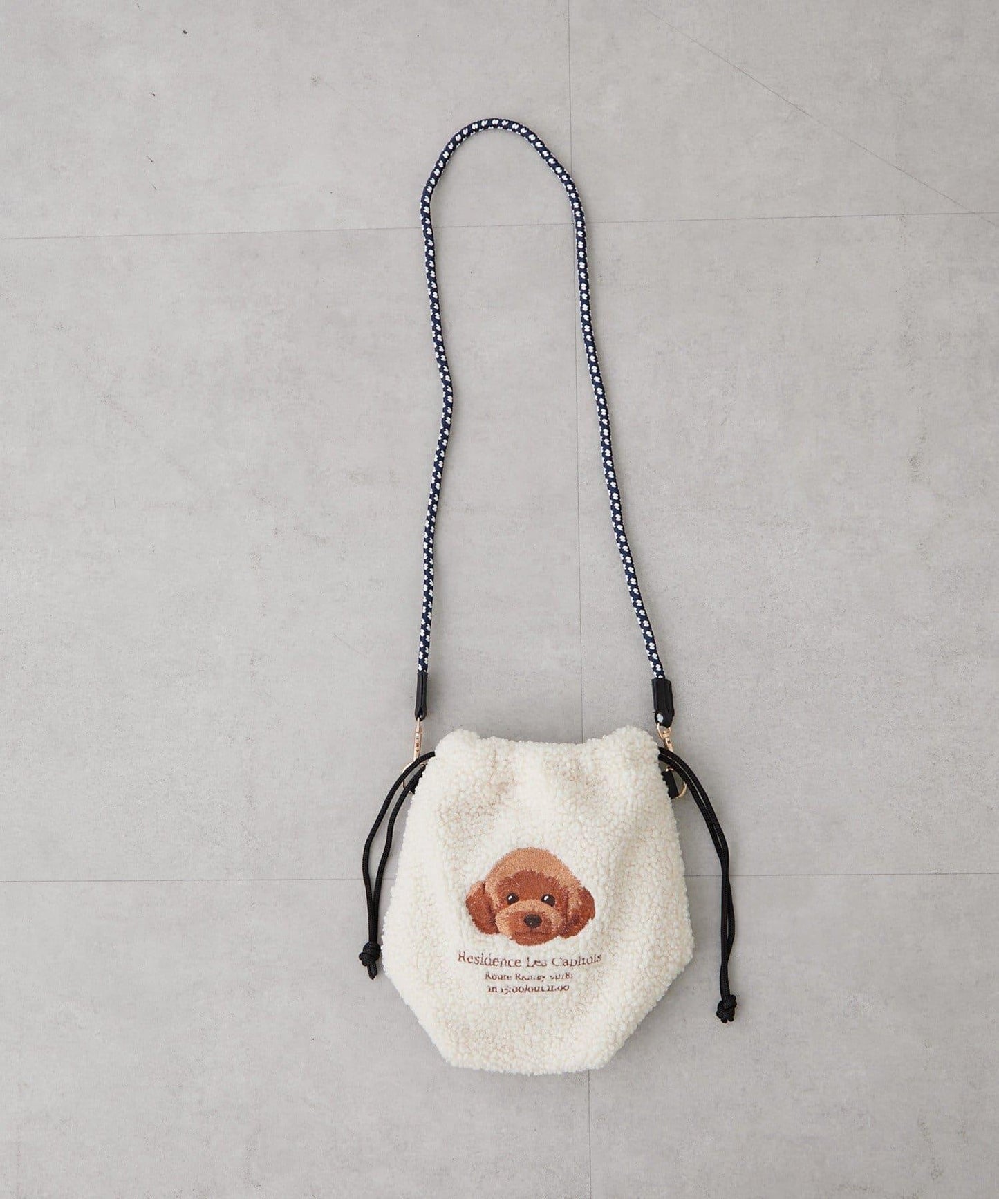 Remind me and forever 動物刺繡彩色繩提手斜挎包 A4尺寸 滌綸