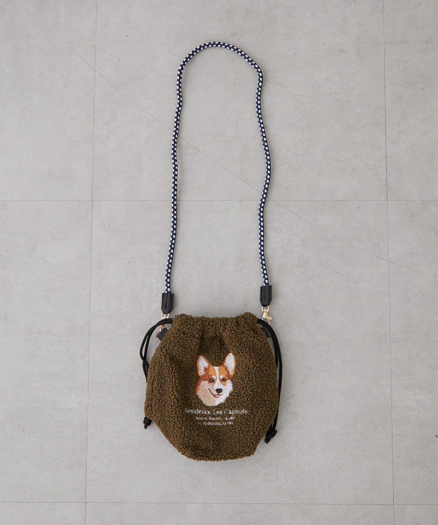 Remind me and forever 動物刺繡彩色繩提手斜挎包 A4尺寸 滌綸