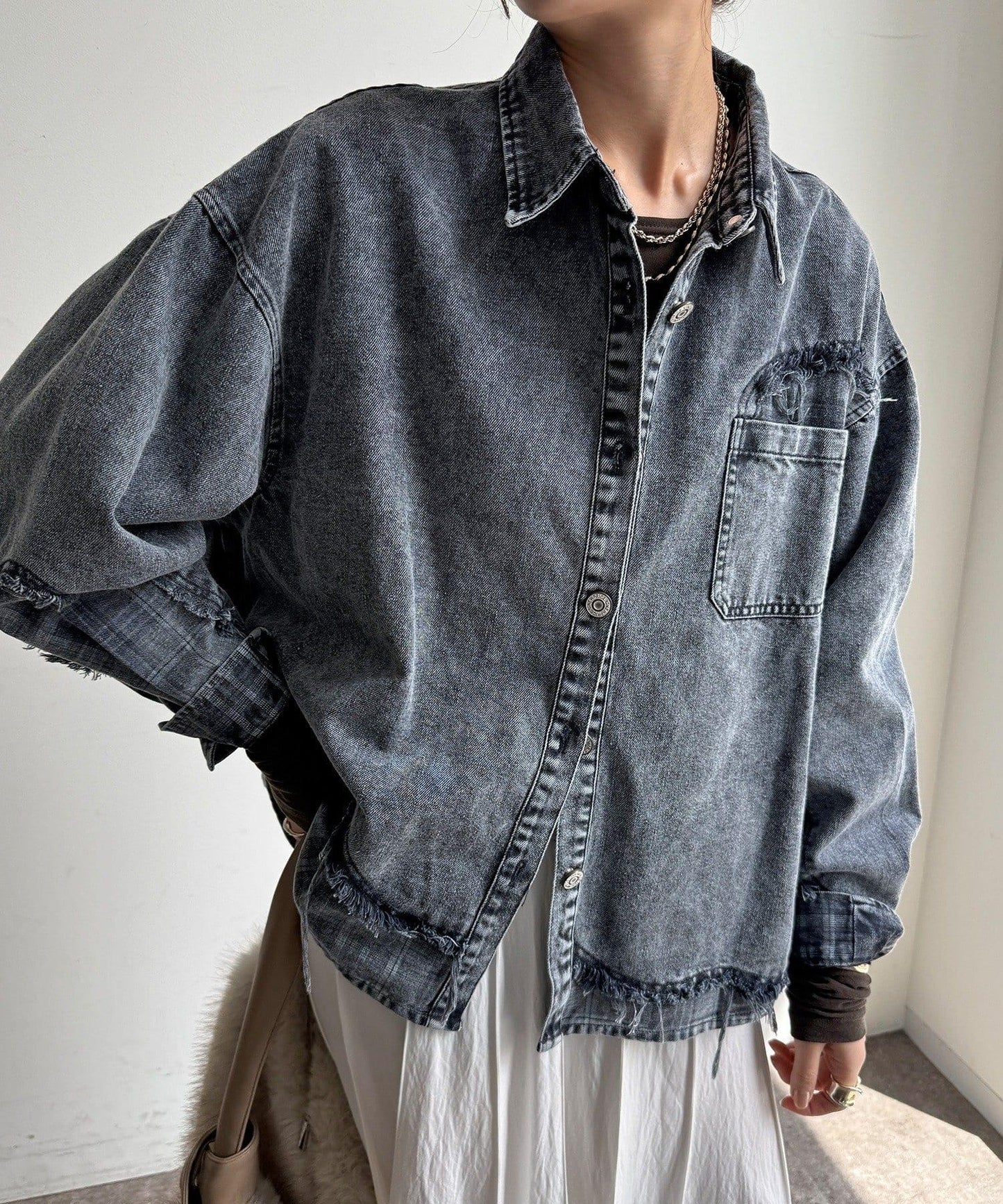 【WEB限定】ダメージデニムシャツ