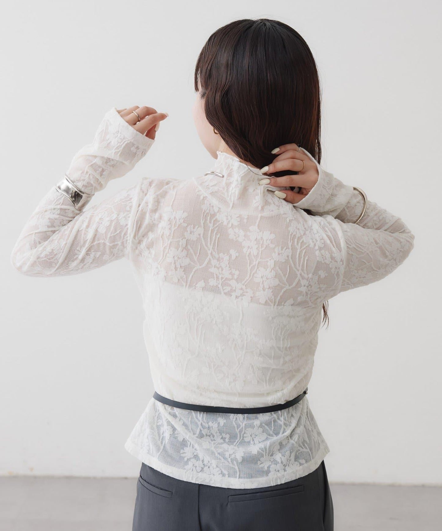 レースタートルプルオーバー