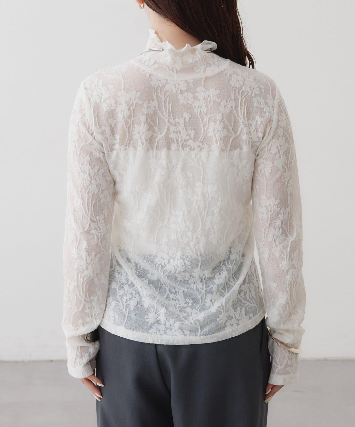 レースタートルプルオーバー