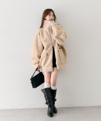 リバーシブルボアブルゾン