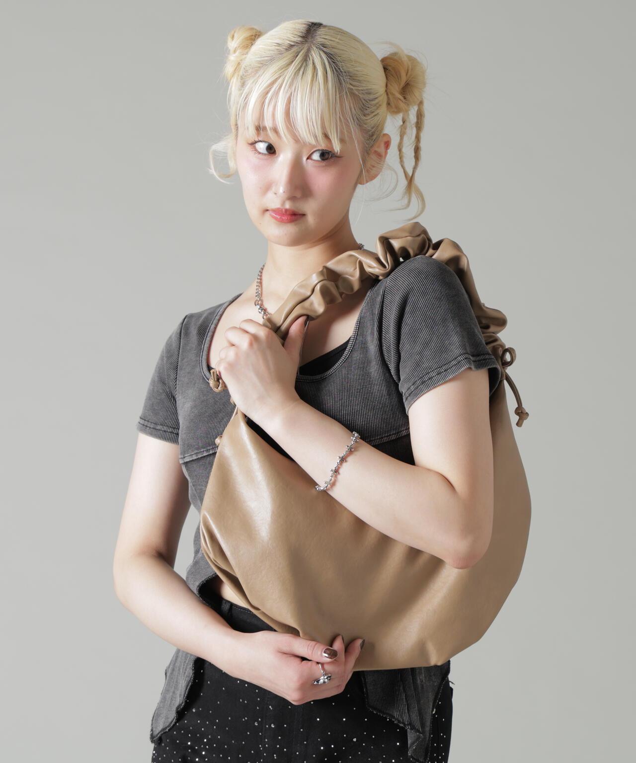MAVYTH CRUMPLED HANDLE BAG 褶皺手柄單肩包 合成皮革