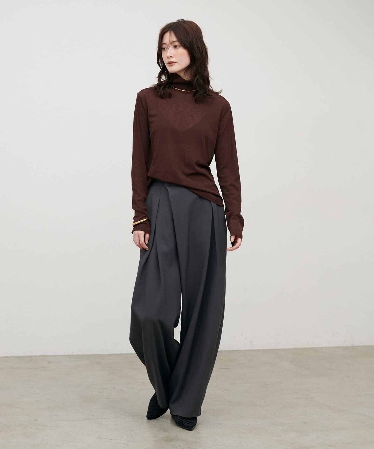 LARUTA 闊腿褲 女 2026AW 垂墜感 簡約設計 褲長99-102cm