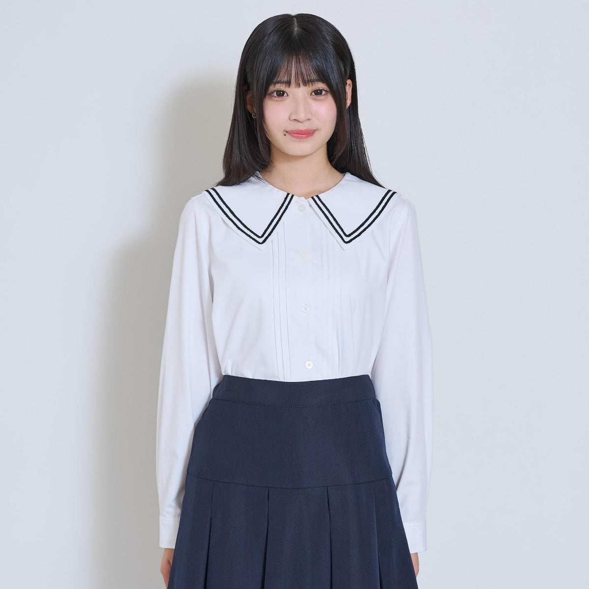 Lovetoxic 少女款セーラー衿ラインブラウス 卒服 畢業季 易打理 聚酯纖維混紡 襯衫
