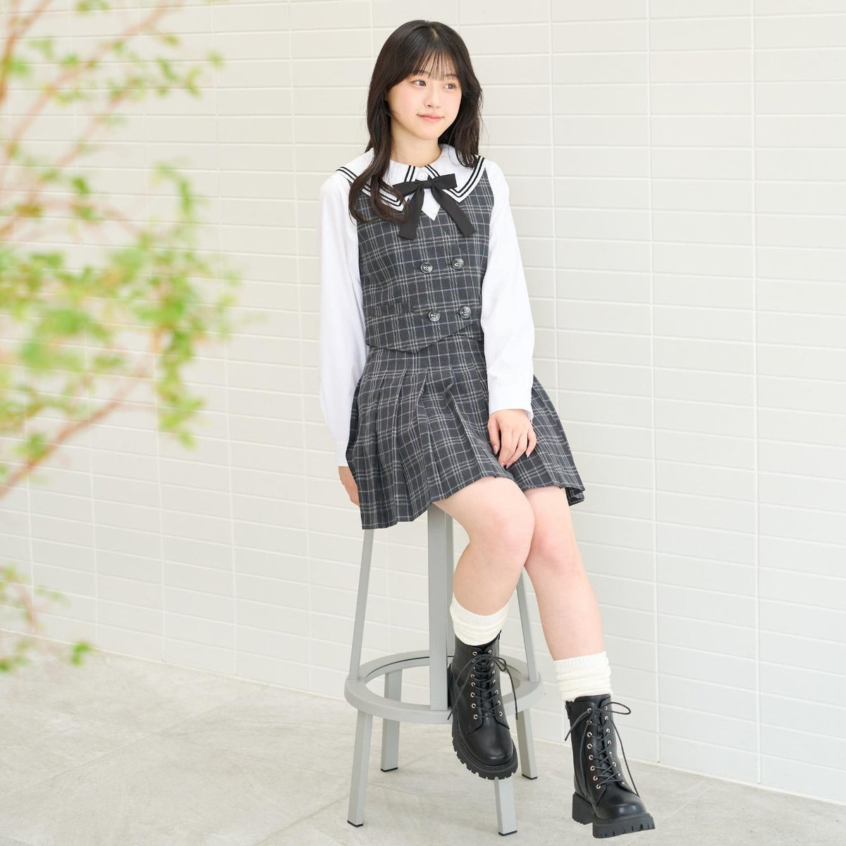Lovetoxic 少女款セーラー衿ラインブラウス 卒服 畢業季 易打理 聚酯纖維混紡 襯衫