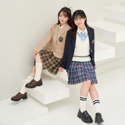 Lovetoxic 徽章裝飾西裝外套 卒服 畢業季 禮儀場合 聚會 発表會 演出服 100%聚酯纖維