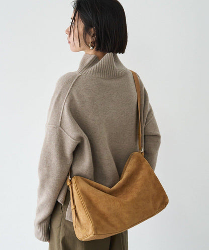 russet 牛革スエード トライアングル ショルダーバッグ 日本製