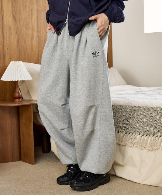 UMBRO × PUBLUX 聯名款 別注款 圓筒面料打褶寬鬆運動長褲