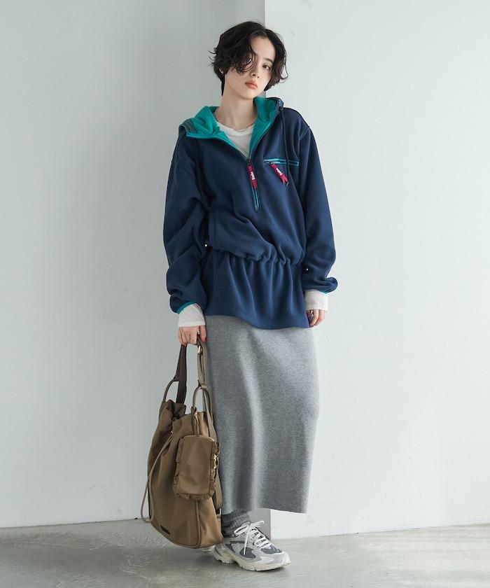 Foxfire × FREAK'S STORE 聯名 抓絨連帽半拉鍊套頭衫 寬鬆保暖 連衣裙式長款 抽繩設計 拼色拉鍊帶 休閒運動風 女款 衛衣